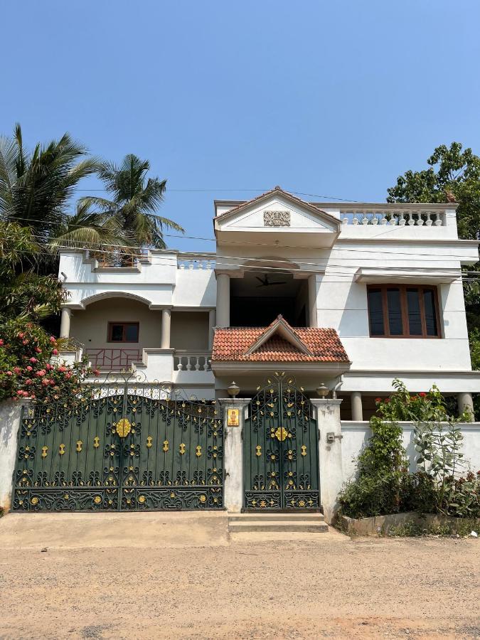 Tulip Villa 3Bhk 2Bhk And 1Bhk Located Near Chunnambar Boat House And Paradise Beach Pūrnānkuppam 外观 照片