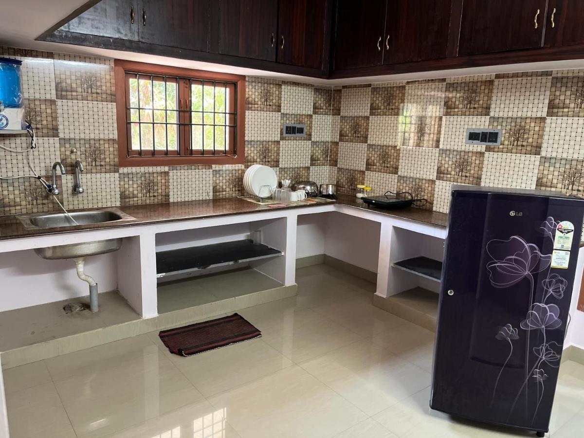 Tulip Villa 3Bhk 2Bhk And 1Bhk Located Near Chunnambar Boat House And Paradise Beach Pūrnānkuppam 外观 照片