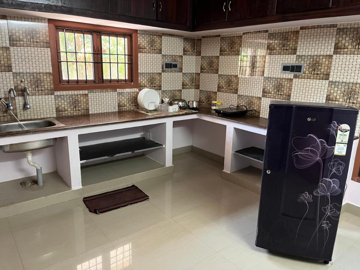Tulip Villa 3Bhk 2Bhk And 1Bhk Located Near Chunnambar Boat House And Paradise Beach Pūrnānkuppam 外观 照片