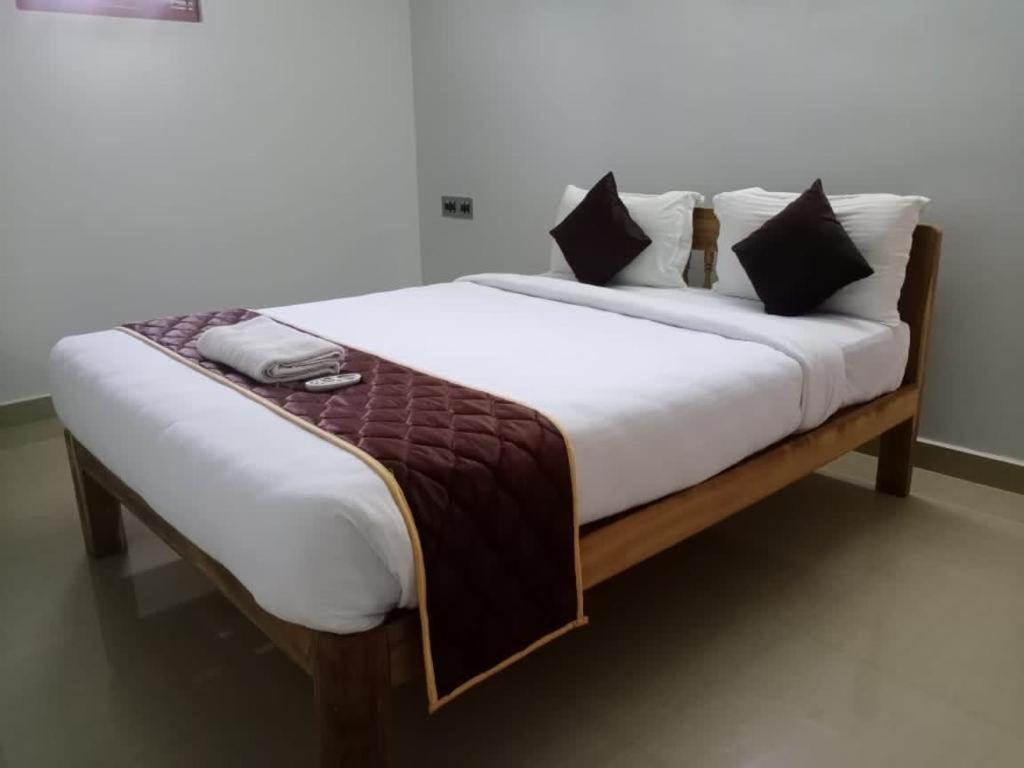 Tulip Villa 3Bhk 2Bhk And 1Bhk Located Near Chunnambar Boat House And Paradise Beach Pūrnānkuppam 客房 照片